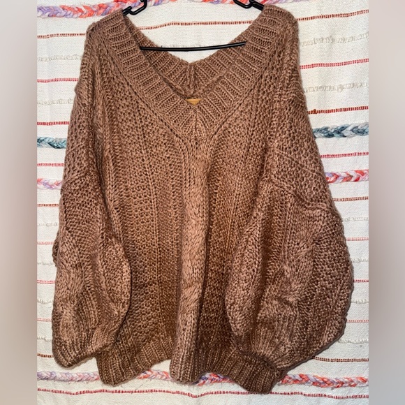 POL Sweaters - POL Oversized Chunky Knit V-Neck Sweater in Brown